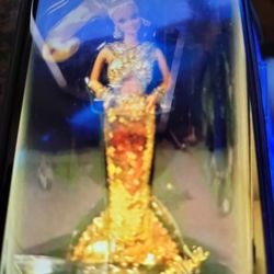 Bob mackie barbie doll perfect