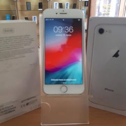 Apple iPhone 8 Unlocked 