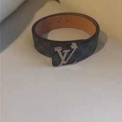 Louis Vuitton Belt (checkered)