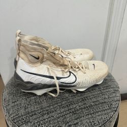 Nike Baseball Cleats 