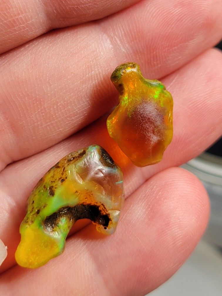 15.95ctw [2pcs.] Welo MINES ETHIOPIAN FIRE OPAL COLORFUL ROUGH