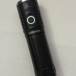 NEW SOFIRN SP33S FLASHLIGHT 5000 LUMENS 264M XHP70B 26650 Battery