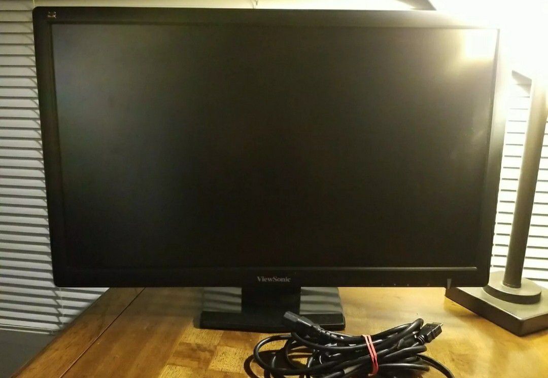 Viewsonic VS14818 27 Inch Monitor With Power And HD Cables