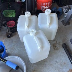 H2Pro Aquarium Water Jugs with Cap, 5-gal