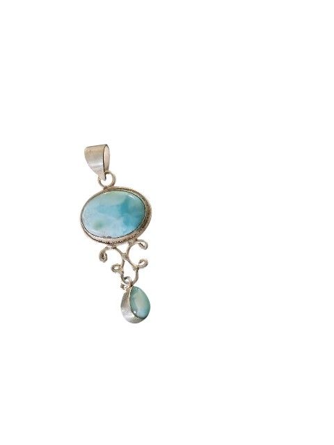 Beautiful Sterling Silver And Larimer Pendant