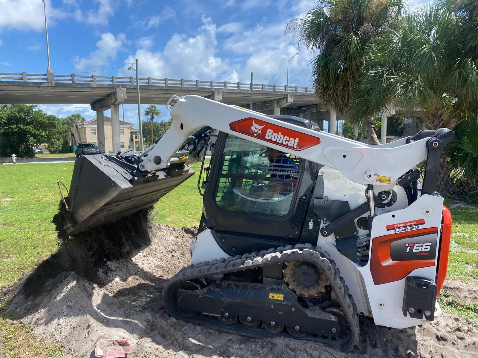 RENT BOBCAT LAND CLEARING