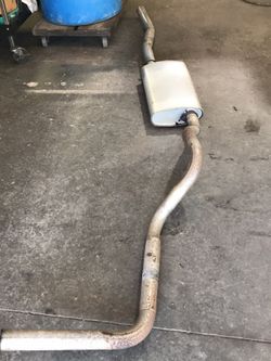 85 Chevy 1500 exhaust good shape