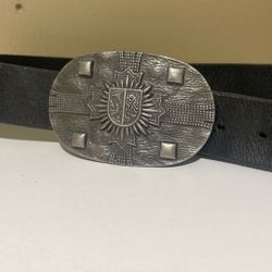 Size 32 Tobacco Road Company Belt.