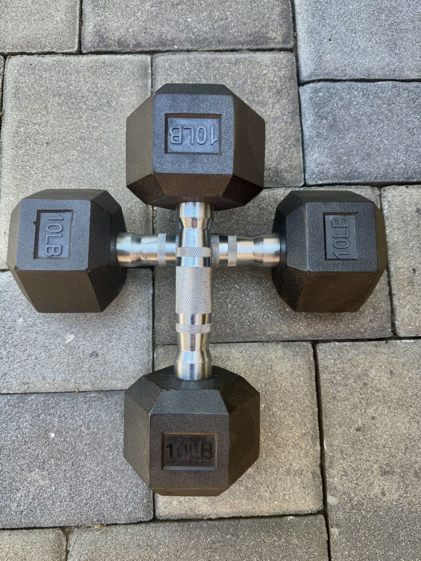 New Pair Of 10 Pound HEX Dumbbells