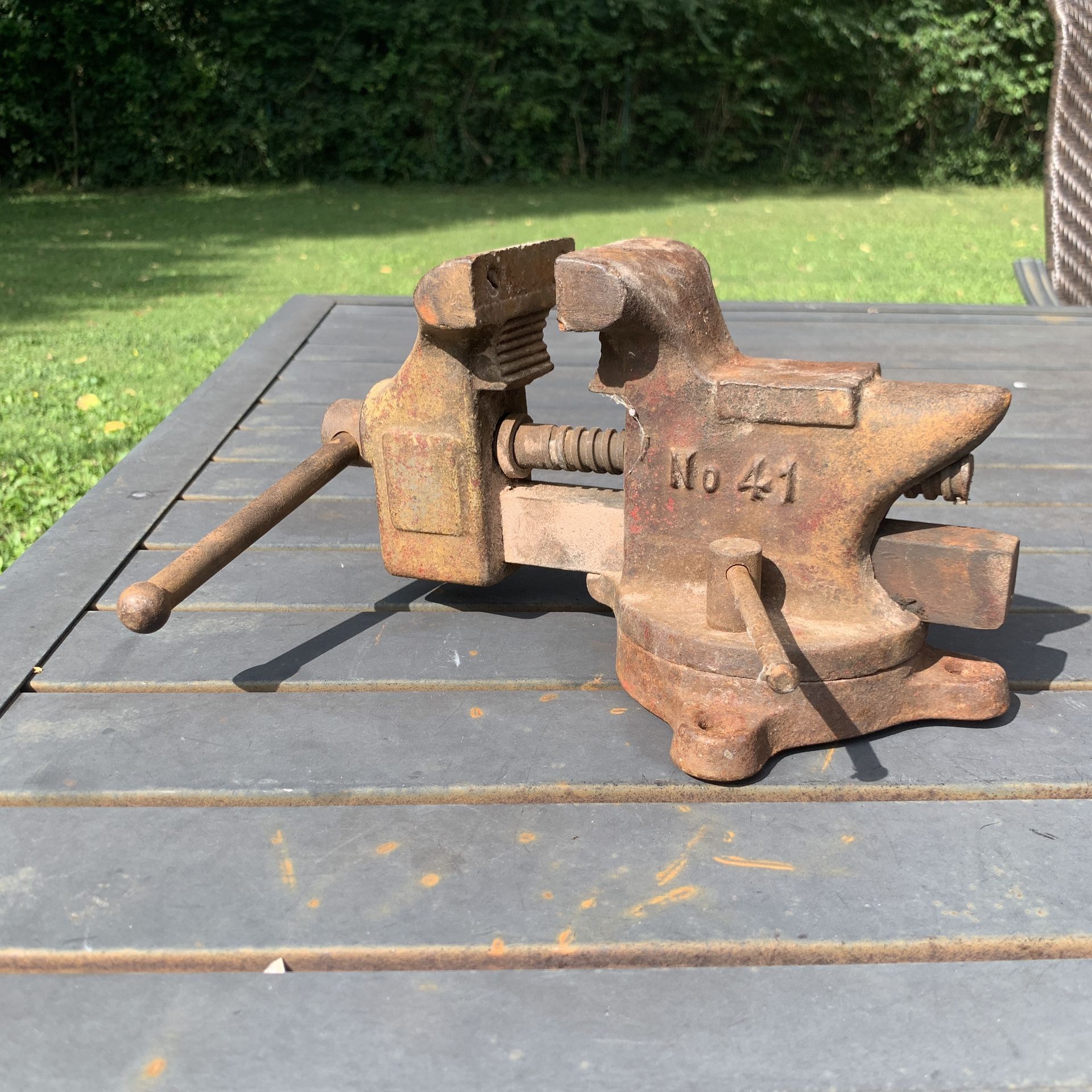 Vintage Bench Vise No 41 w/ small anvil, 3” jaw, Antique Tool