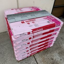 Owens Corning Oakridge Shasta White Laminate Architectural Roofing Shingles 32.8 sq. ft. Per Bundle