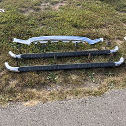 Step Bars, Toyota Tundra, Came Off Of A 2011 Model