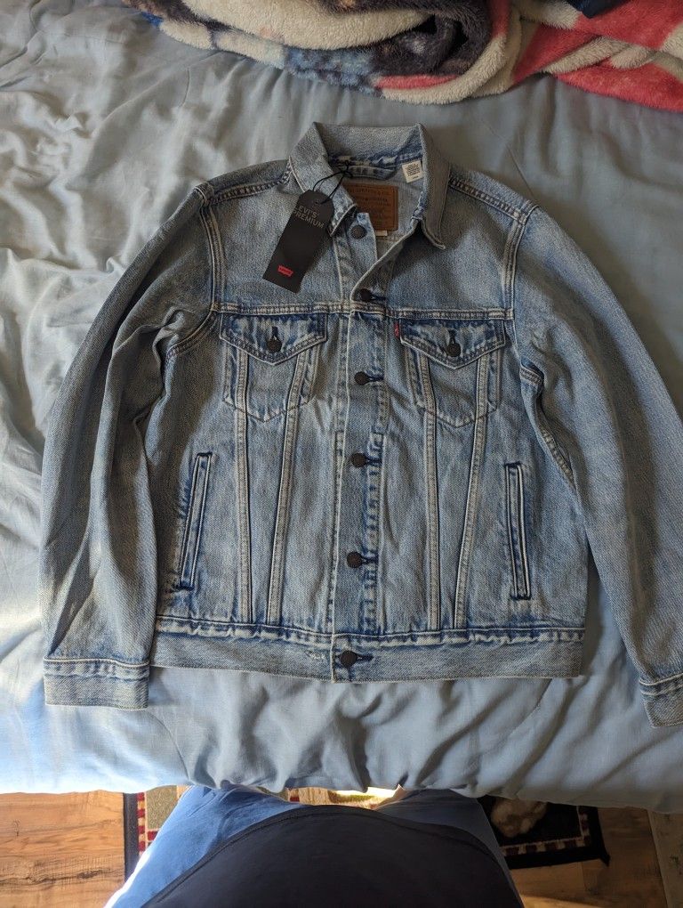 levis denim jacket men small
