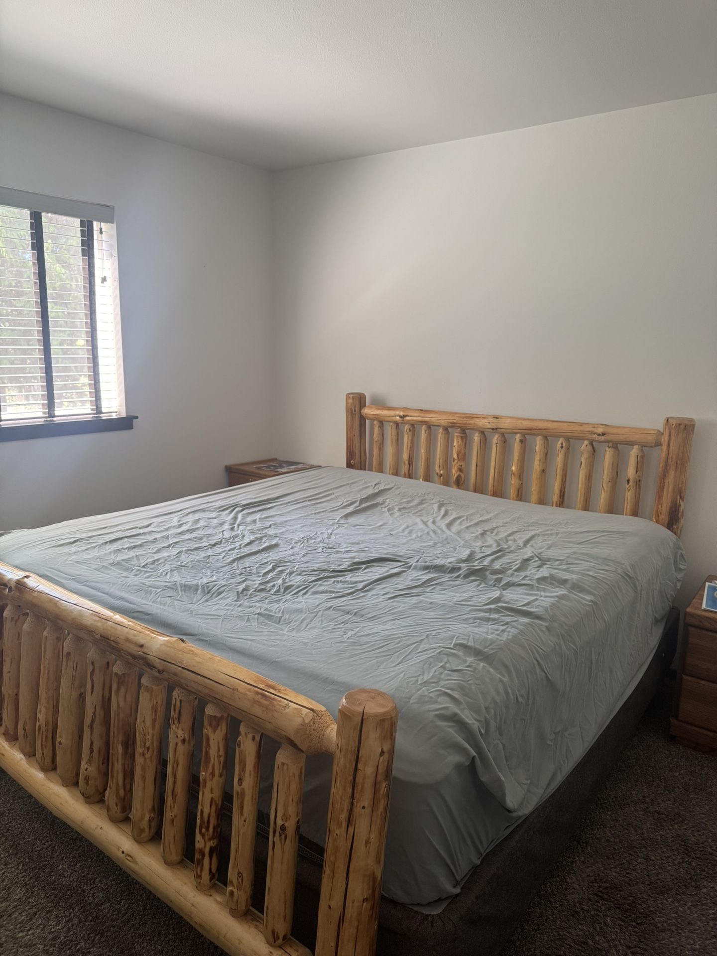California King Wood Bed Frame
