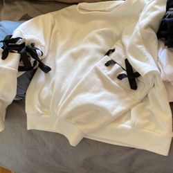 White Cropped Sweater