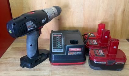 Craftsman 19.2 volt drill, charger & 3 batteries all in great working condition