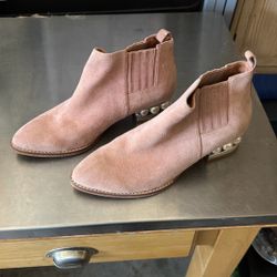 Jeffrey Campbell Orlando Faux Pearl Boot size 9/ leather Suede