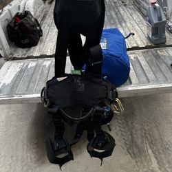 Climbing/repelling/rescue Equipment 