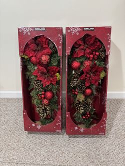 Kirkland Signature Decorated Swag