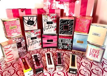 New Sealed Victoria’s Secret Perfumes and Rollerball Sale