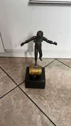 Bronze Statue By Curtis Jere 14 Inches Tall