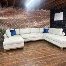 Delivery Available Costco gray U shape sectional sofa couch retails 1500