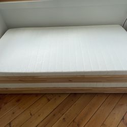 Stacking Pine Twin Beds