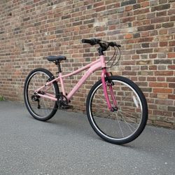 NEW RETROSPEC DART 24 7 SPEED GEARED YOUTH GIRLS KIDS HYBRID BIKE