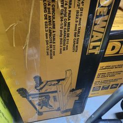 Dewaltd  Electric Table Saw Only Tested