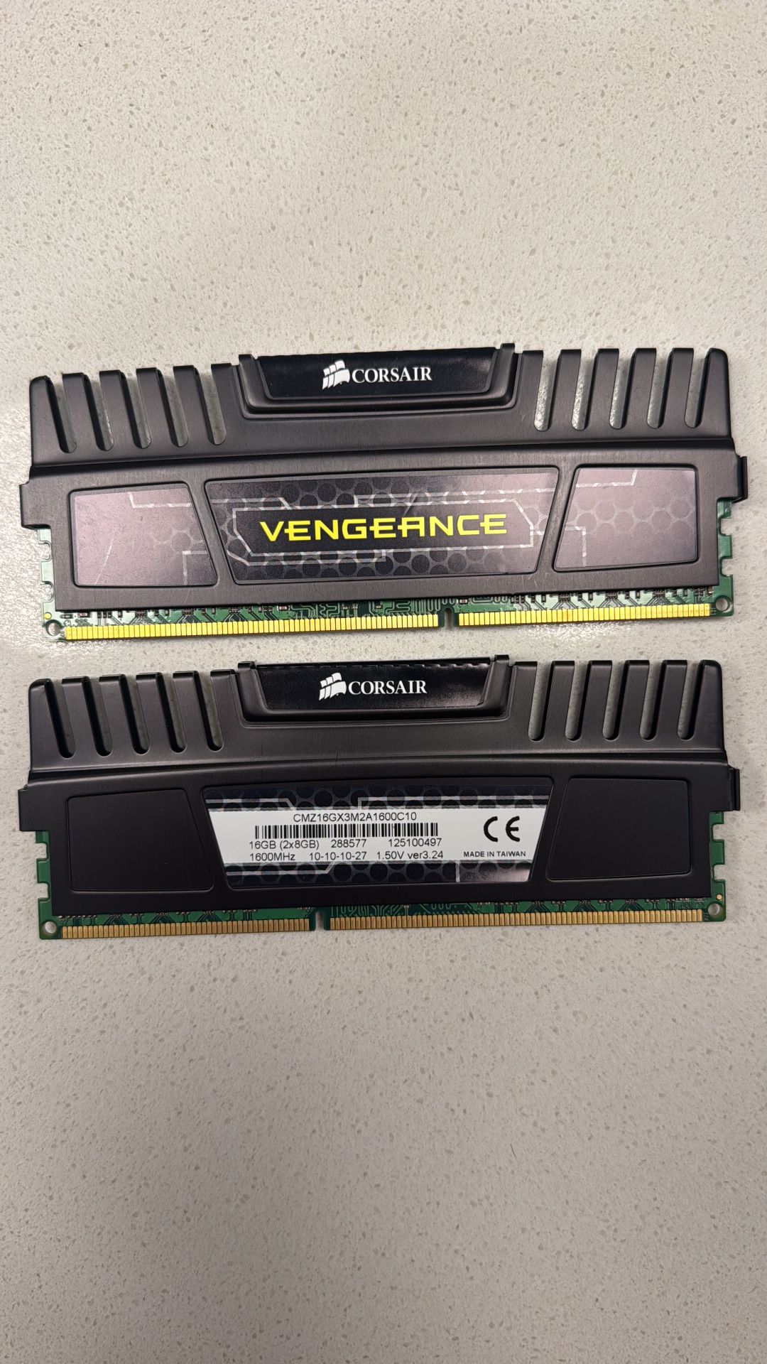 Corsair Vengeance DDR3 16GB RAM Computer Memory