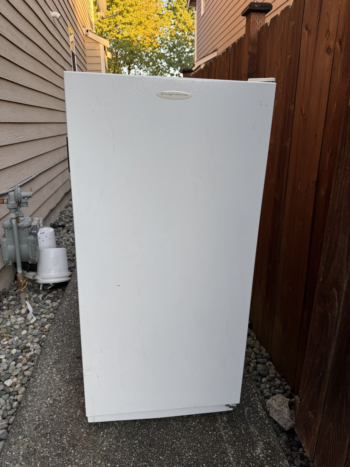 Frigidaire Freezer OBO