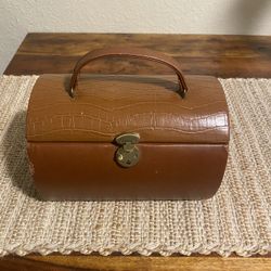 Traveling Jewelry Case