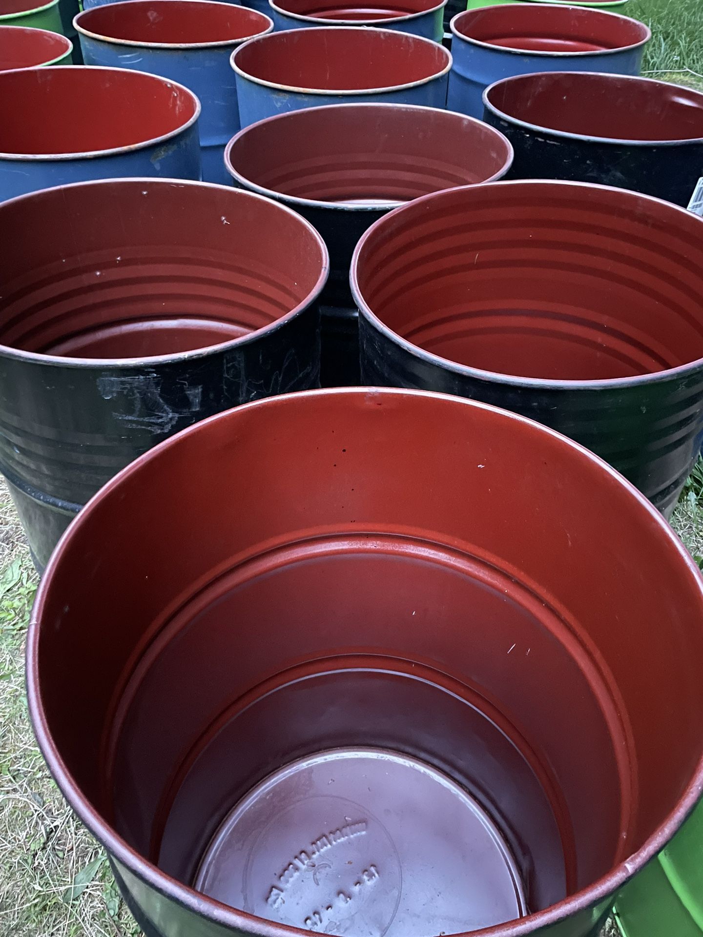 HEAVY DUTY BBQ, SMOKER & BURN BARRELS / DRUMS