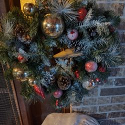 Christmas Wreath. $5 Moving Sale $5