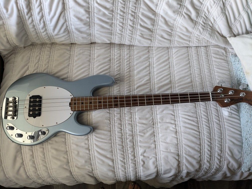 Sterling By Music Man Sting Ray 34 Bass With Ampeg Practice Amp And Soft Case