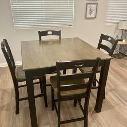 High top Kitchen Table