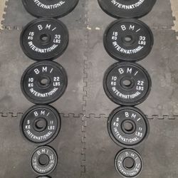 Complete Olympic Weight Set 235lbs all together read Description below..