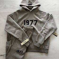 Essentials FOG Set