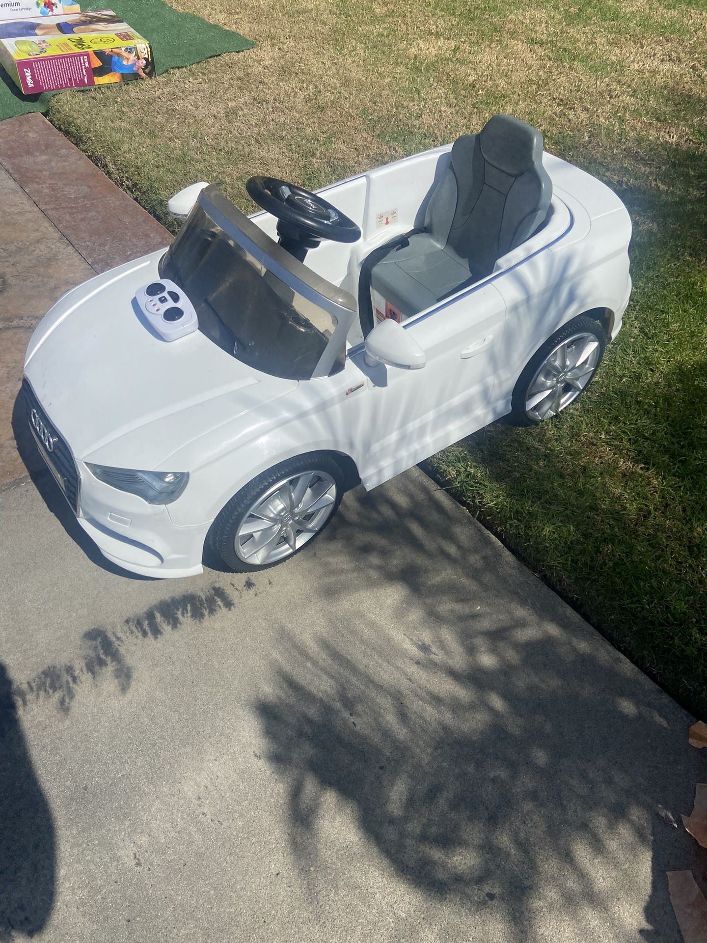 Audi Kids 4 Wheel Electrical Car.