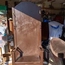 Old Highback Chair With Storage