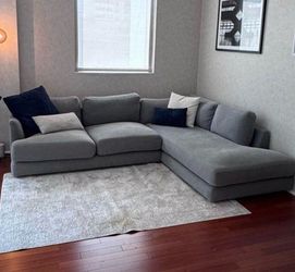 West Elm Haven 2-Piece Bumper Chaise Sectional
