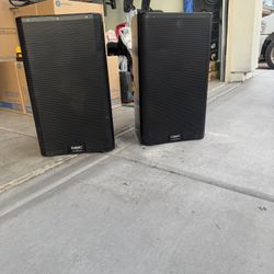 (PAIR) QSC K12.2 USED 