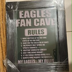 Eagles fans cave rules photo in frame