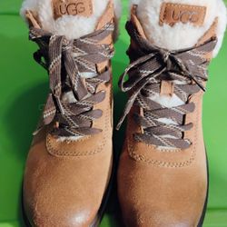 UGG BOOTS