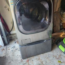 Lg Large Capacity Washer And Stand
