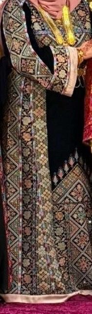 Thobe  size 3