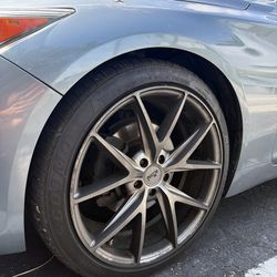 Niche rims 20” with tires cosmo, (trade)