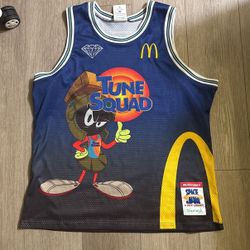 Space Jam Basketball Bundle