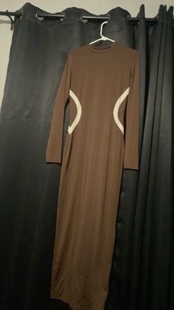 Brown long sleeve dress