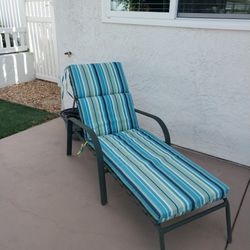 Chaise Lounge With Cushion
